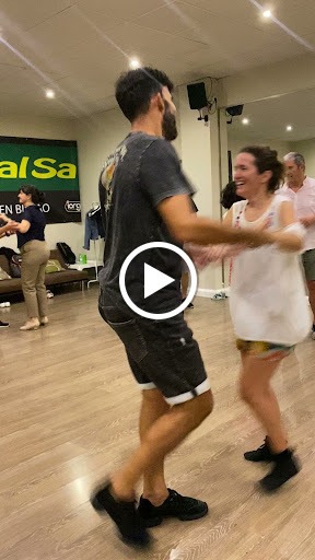 Escuela de baile BIZKAISALSA - Clases de salsa en Bilbao, Zouk, Bachata... Bilbao